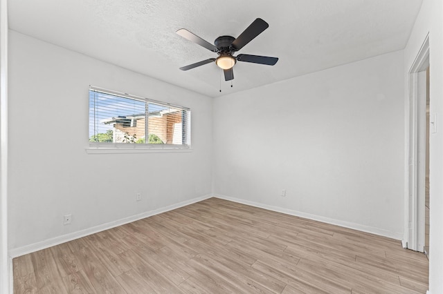 13930 New Village Ln, Sugar Land, TX 77498 - photo 29