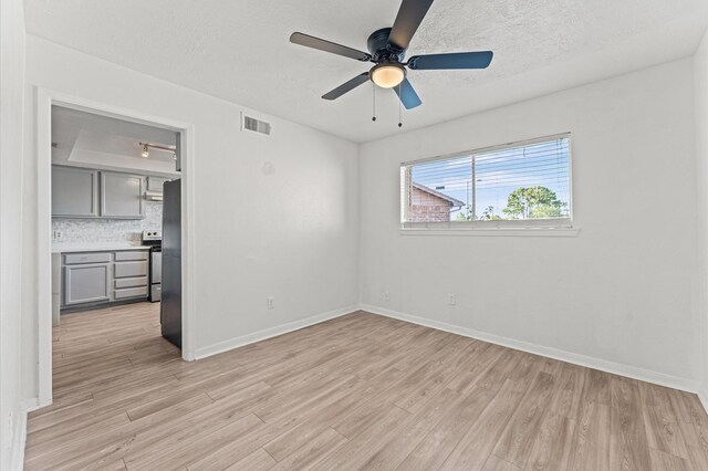 13930 New Village Ln, Sugar Land, TX 77498 - photo 26