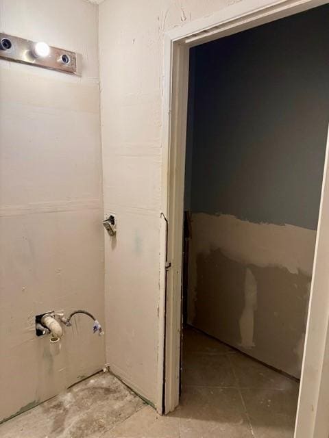 10855 Meadowglen Ln Unit 904, Houston, TX 77042 - view of bathroom