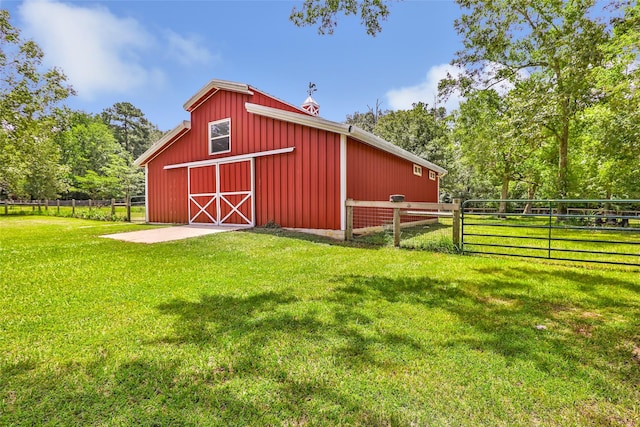 456 Cheatham Rd, Huffman, TX 77336 - view of barn