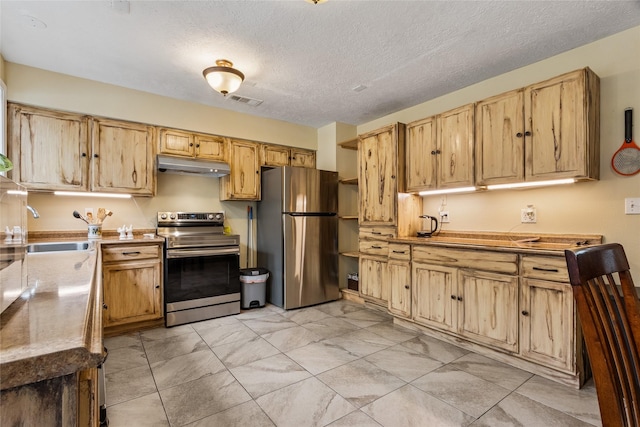 15907 Whispering Falls Ct, Houston, TX 77084 - photo 4