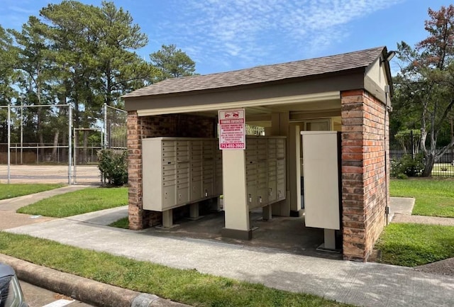5664 Birchmont Dr Unit 4, Houston, TX 77091 - surrounding community featuring mail area