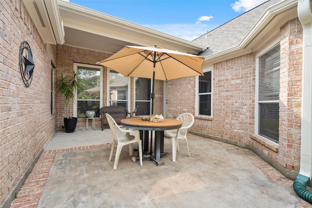 519 Ivory Stone Ln, League City, TX 77573 - view of patio / terrace featuring outdoor dining space