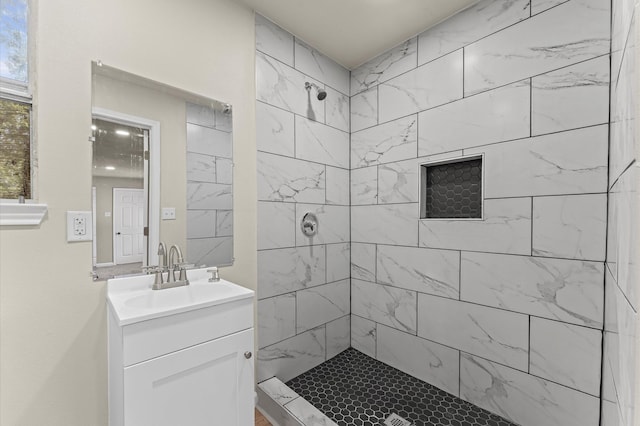 3626 Sparrow St, Houston, TX 77051 - bathroom with a tile shower and vanity