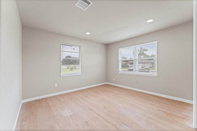 3626 Sparrow St, Houston, TX 77051 - unfurnished room featuring light wood finished floors and recessed lighting