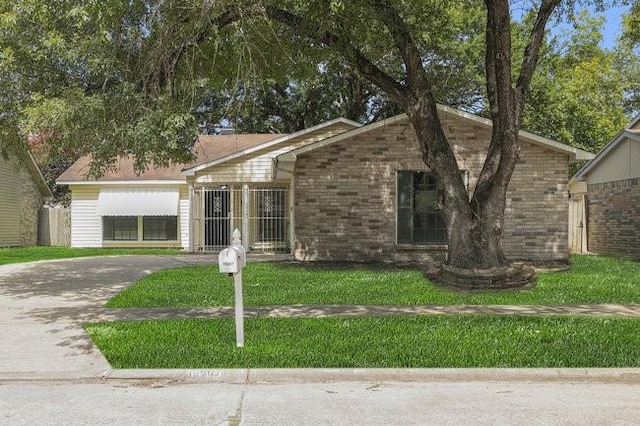 19907 Moonriver Dr, Humble, TX 77338 - photo 3