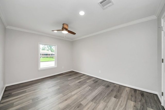3603 Idaho St, Houston, TX 77021 - empty room featuring wood finished floors, a ceiling fan, ornamental molding, and recessed lighting