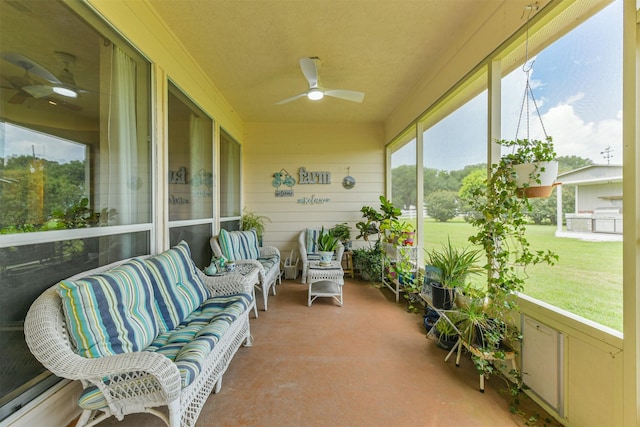 29218 Hay Meadow Ct, Waller, TX 77484 - sunroom / solarium with ceiling fan