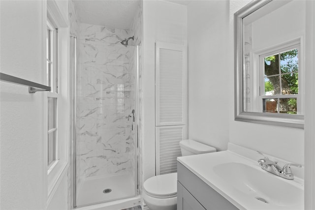 805 28 1/2, San Leon, TX 77539 - bathroom featuring a marble finish shower and vanity