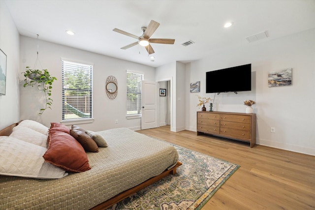 1810 Nauts Ct, Houston, TX 77008 - bedroom featuring wood finished floors, recessed lighting, and ceiling fan