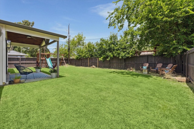 1810 Nauts Ct, Houston, TX 77008 - fenced backyard with a playground