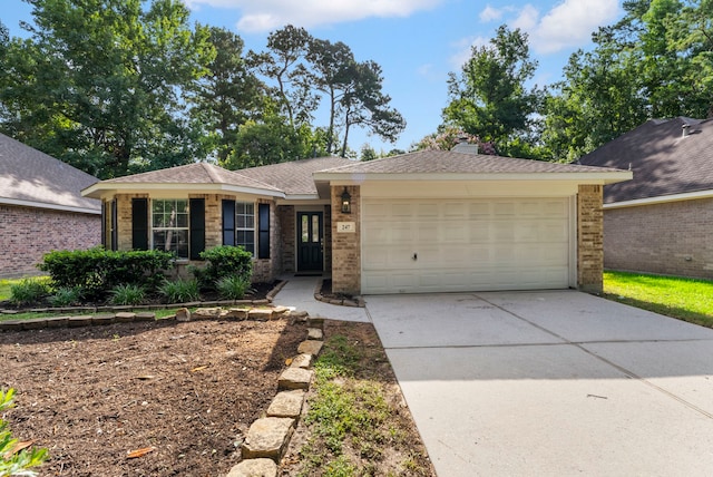 247 W Misty Dawn Dr, The Woodlands, TX 77385 - photo 5