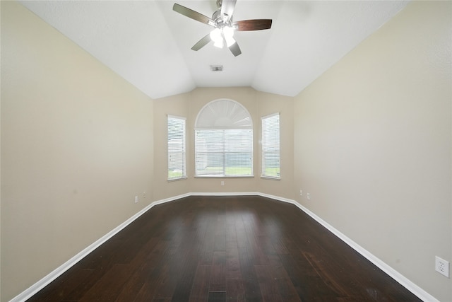 2715 Beacon Bay Cir, Friendswood, TX 77546 - photo 9