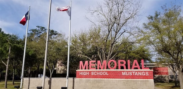 12013 Naughton St, Houston, TX 77024 - view of community sign