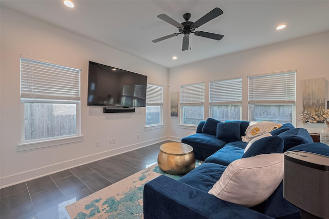 209 Blueberry St, Houston, TX 77018 - living area featuring recessed lighting and a ceiling fan