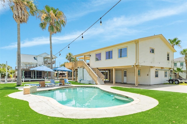 3801 Tradewinds Dr, Galveston, TX 77554 - photo 1