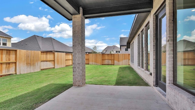 7246 Monarch Dr, Katy, TX 77493 - fenced backyard featuring a patio