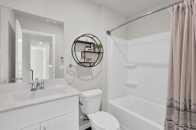 11739 Armadale Dr, Tomball, TX 77375 - bathroom featuring shower / tub combo with curtain and vanity