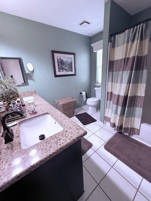 7402 Burkridge Dr, Houston, TX 77041 - full bath featuring vanity and tile patterned floors