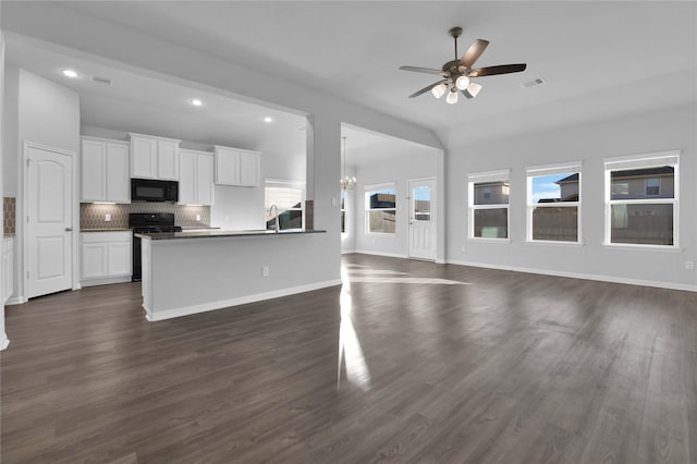 13010 Laura Lake Dr, Willis, TX 77318 - photo 5