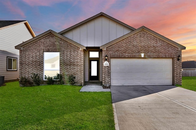 13010 Laura Lake Dr, Willis, TX 77318 - photo 1
