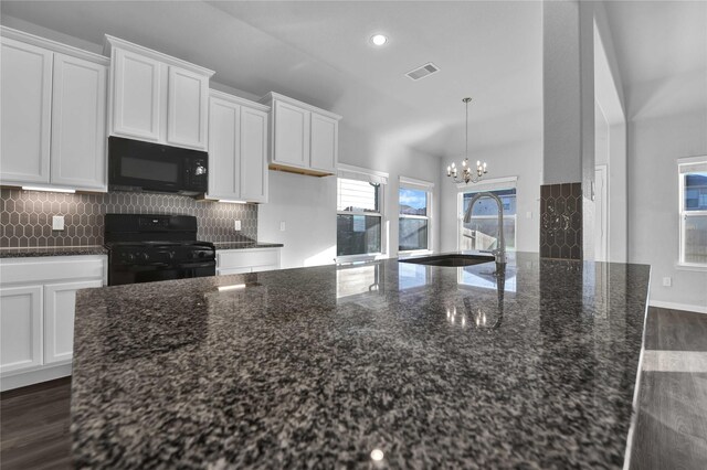 13010 Laura Lake Dr, Willis, TX 77318 - photo 13