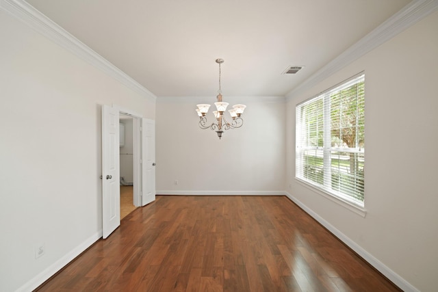 4802 N Pine Brook Way, Houston, TX 77059 - spare room featuring ornamental molding, a chandelier, and wood finished floors