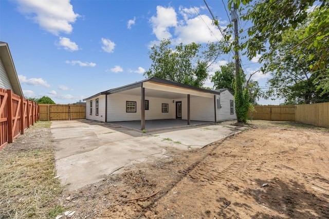 10601 Duncum St, Houston, TX 77013