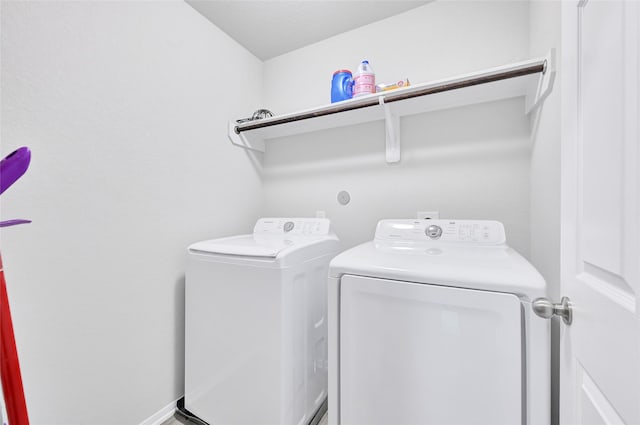 11346 Cascading Stream Way, Houston, TX 77044 - laundry room with washer and clothes dryer