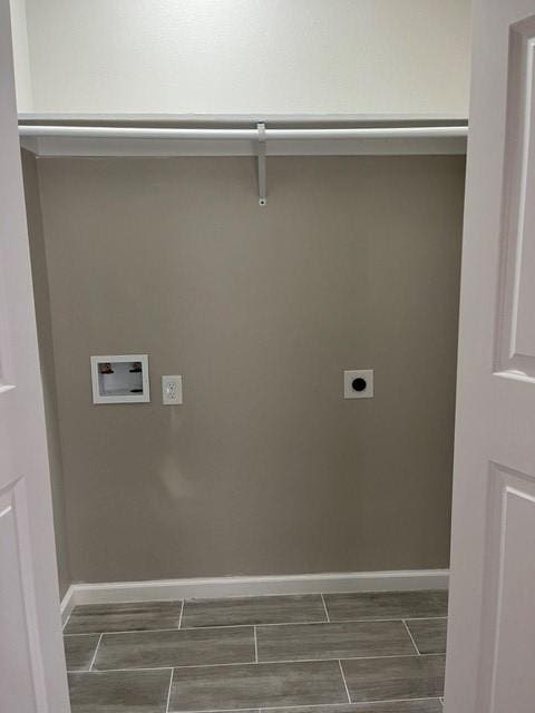 1012 Rd 5606, Cleveland, TX 77327 - laundry room with hookup for an electric dryer and hookup for a washing machine