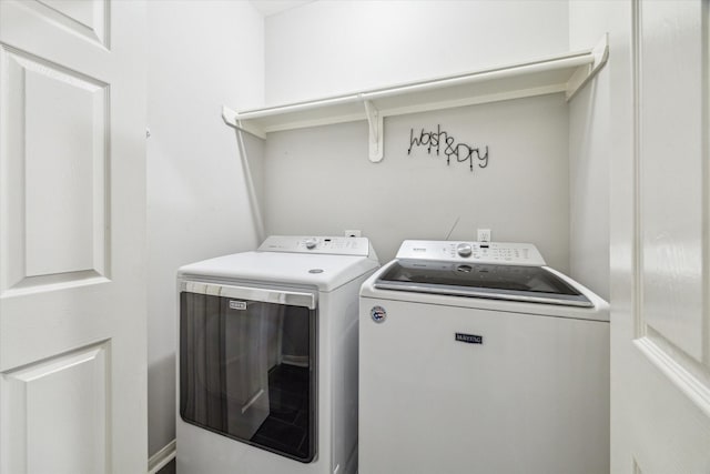 17227 Horsetooth Canyon Dr, Houston, TX 77095 - laundry room with washing machine and clothes dryer