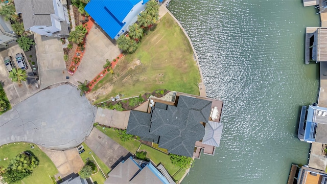 1303 Outrigger, Tiki Island, TX 77554 - drone / aerial view of a large body of water