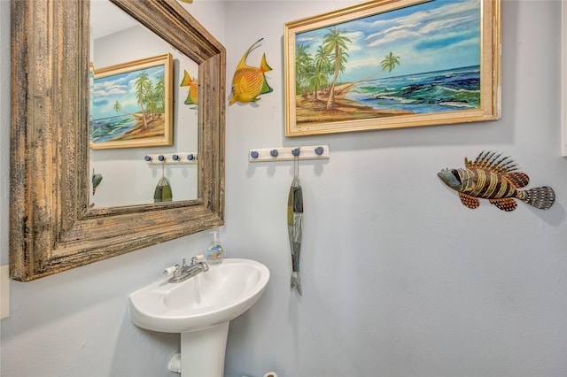 1303 Outrigger, Tiki Island, TX 77554 - view of bathroom