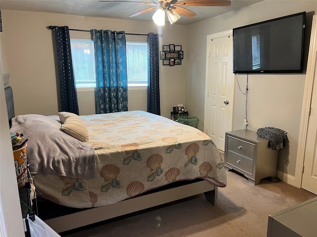 8823 Shadow Crest St, Houston, TX 77074 - bedroom with light colored carpet and ceiling fan