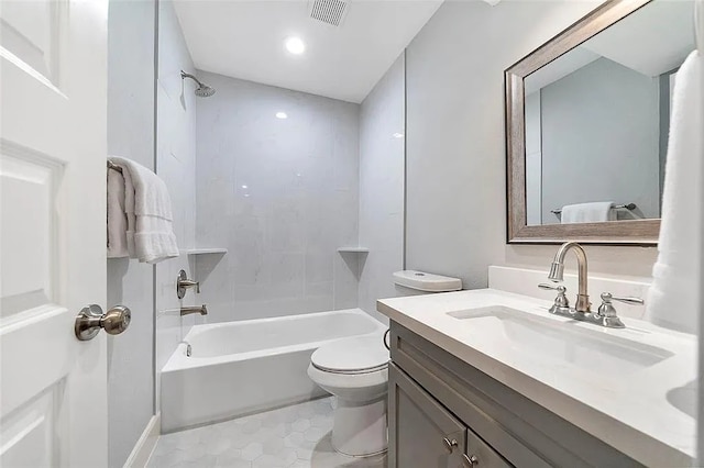 3406 Yoakum Blvd, Houston, TX 77006 - bathroom featuring vanity and shower / washtub combination