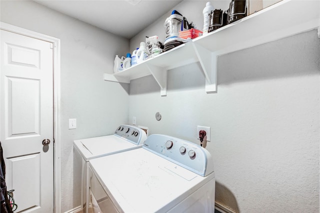 4338 Tulip Oak Dr, Houston, TX 77068 - laundry area featuring separate washer and dryer