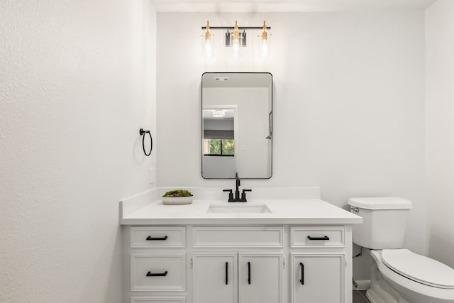 506 Fox Briar Ln, Sugar Land, TX 77478 - half bath featuring vanity and toilet