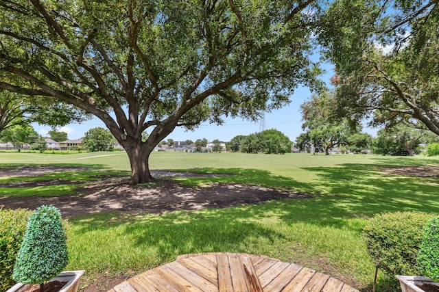 506 Fox Briar Ln, Sugar Land, TX 77478 - view of grassy yard with a wooden deck