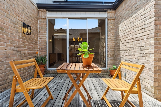506 Fox Briar Ln, Sugar Land, TX 77478 - view of wooden deck