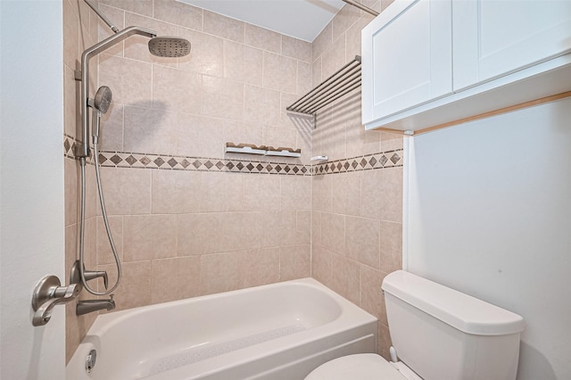 3407 Hillstone Dr, Sugar Land, TX 77479 - bathroom featuring washtub / shower combination