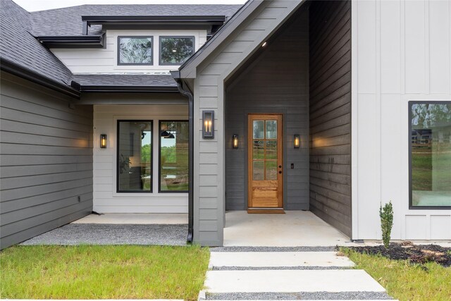 1000 Denson Allen Rd, Coldspring, TX 77331 - property entrance featuring a shingled roof
