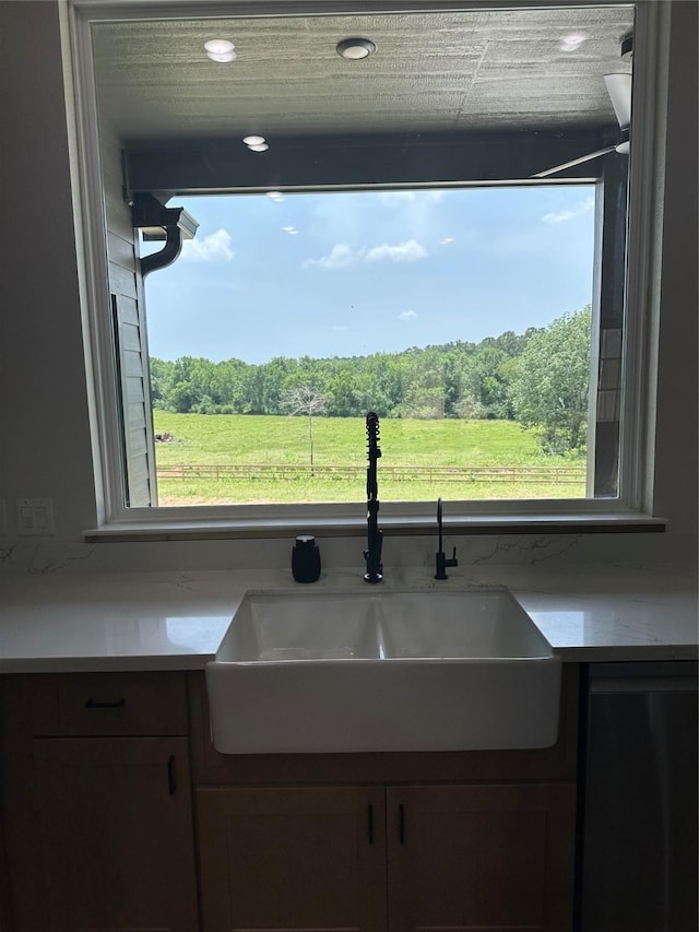 1000 Denson Allen Rd, Coldspring, TX 77331 - kitchen view of light countertops and recessed lighting