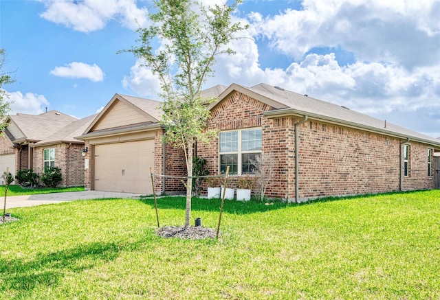 3227 Zephyr Park Ln, Katy, TX 77494 - single story home featuring brick siding, concrete driveway, a garage, and a front yard