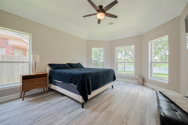 6507 Pinewood Trace Ln, Houston, TX 77041 - bedroom with light wood-style flooring and ceiling fan