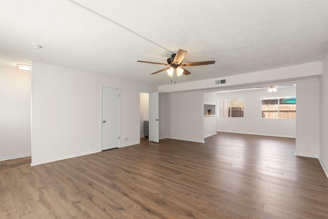 8101 Amelia Rd Unit 509, Houston, TX 77055 - unfurnished living room with ceiling fan and wood finished floors
