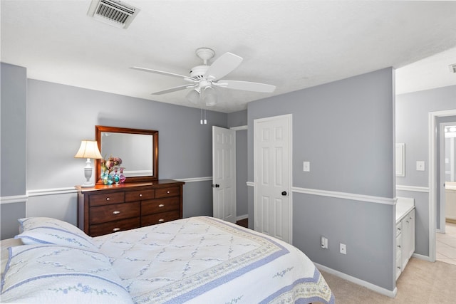 8511 Parmer Ct, Houston, TX 77064 - bedroom featuring ensuite bath, light colored carpet, a ceiling fan, and a closet