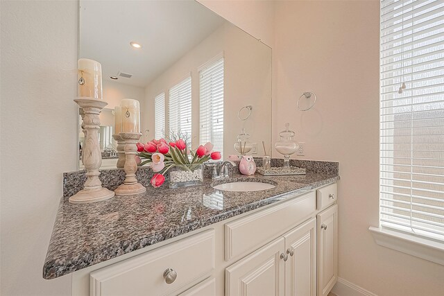 47 Monarch Trl, Sugar Land, TX 77498 - bathroom with vanity