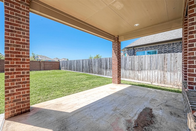 47 Monarch Trl, Sugar Land, TX 77498 - fenced backyard with a patio