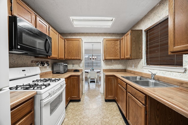 8402 Rustwood Ct, Humble, TX 77338 - photo 8