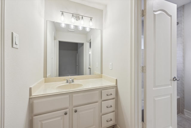 12410 Sonata Canyon Ln, Houston, TX 77041 - full bath featuring vanity and baseboards